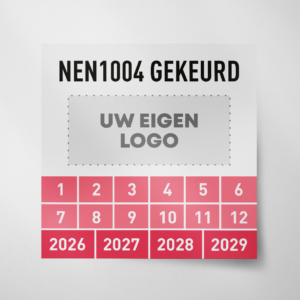 NEN1004- Keuringssticker- Logo- Vierkant- 2026- Rood